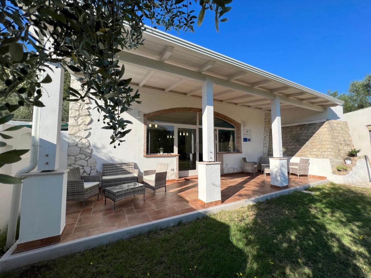מאטינאטה Agriturismo Antichi Ulivi מראה חיצוני תמונה