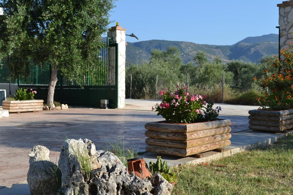 מאטינאטה Agriturismo Antichi Ulivi מראה חיצוני תמונה